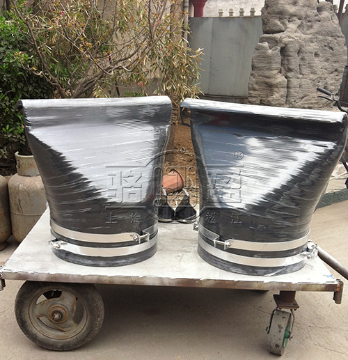 沈陽市東陵區法蘭式<a href=http://www.icuqq.cn/ target=_blank class=infotextkey><a href=http://www.icuqq.cn target=_blank class=infotextkey>鴨嘴閥</a></a>準備發貨